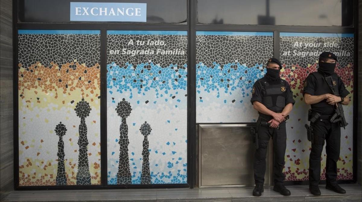 fcasals35800073 barcelona 05 10 2016 medidas de seguridad en los alrededores161009122337