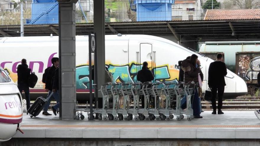La provincia de Ourense acumula el 13% de los grafitis hechos en los trenes en Galicia