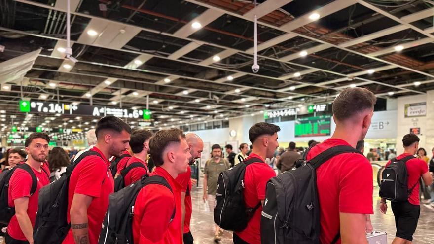 El Zamora CF ya vela armas en Barcelona de cara a su partido frente al Sabadell