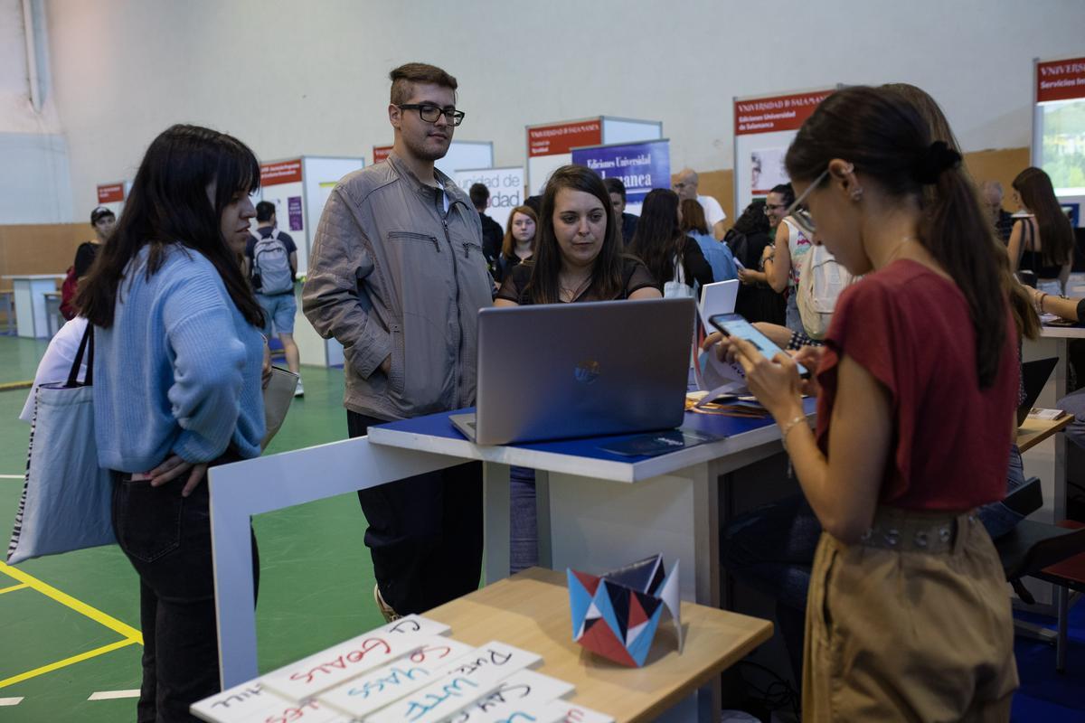 Feria de Bienvenida en el Campus Viriato de Zamora.