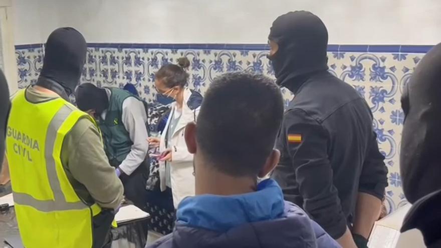 Vídeo: Un operatiu policial a Palafrugell desarticula un grup criminal dedicat al tràfic de drogues amb 17 detinguts