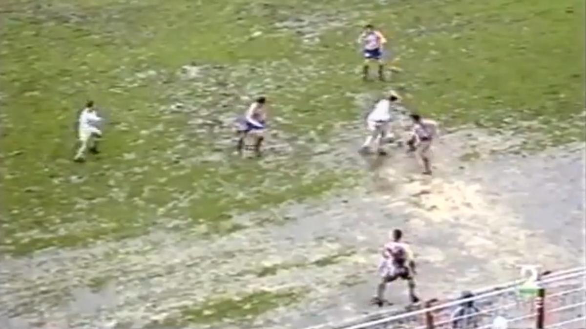 Un momento del partido del Sporting en Vallecas en 1997