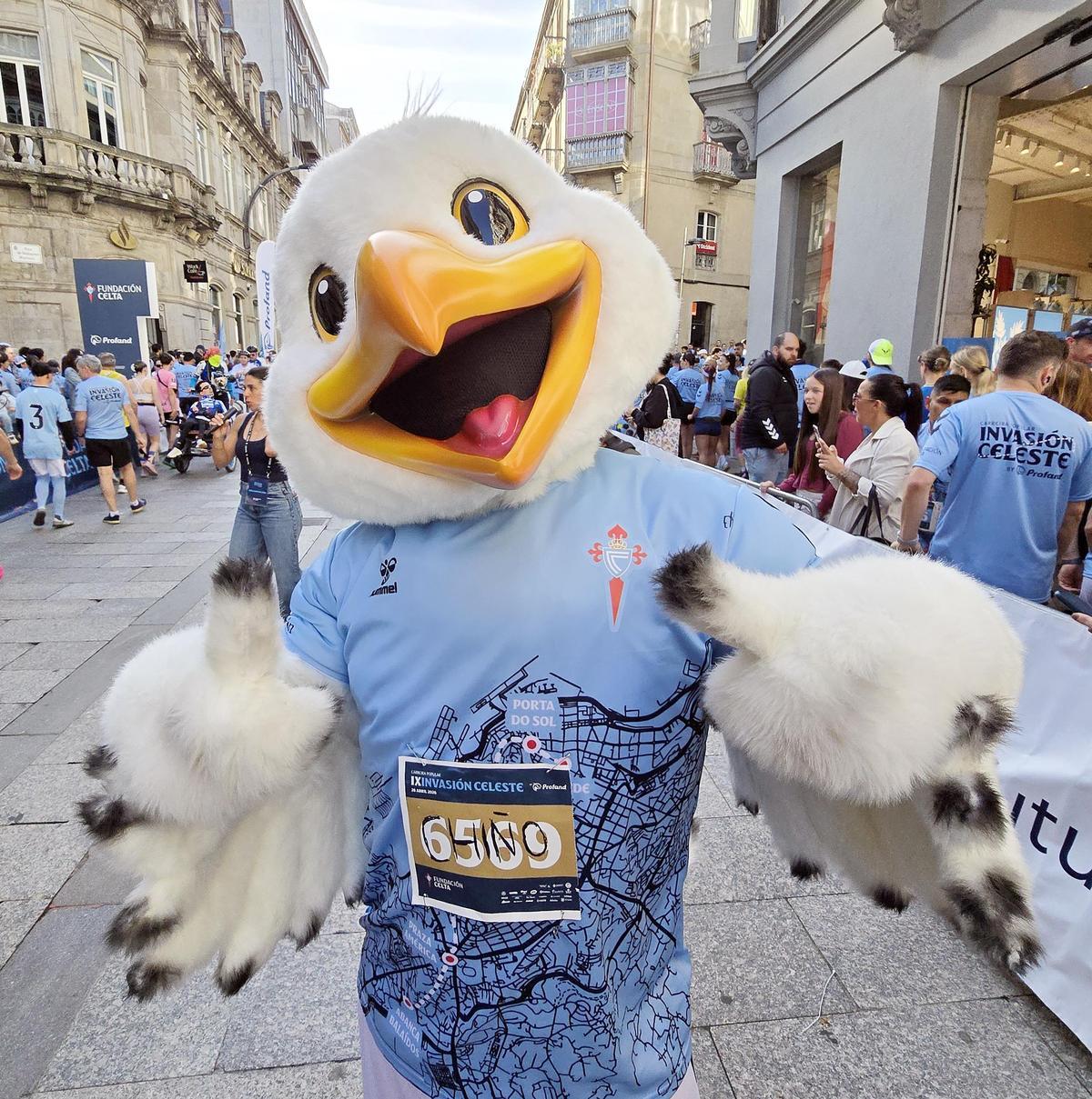 Invasión Celeste en Vigo con casi 3.000 corredores