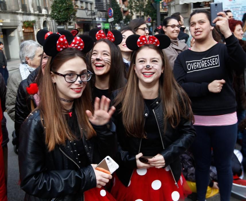 Desfile de Antroxu en Oviedo