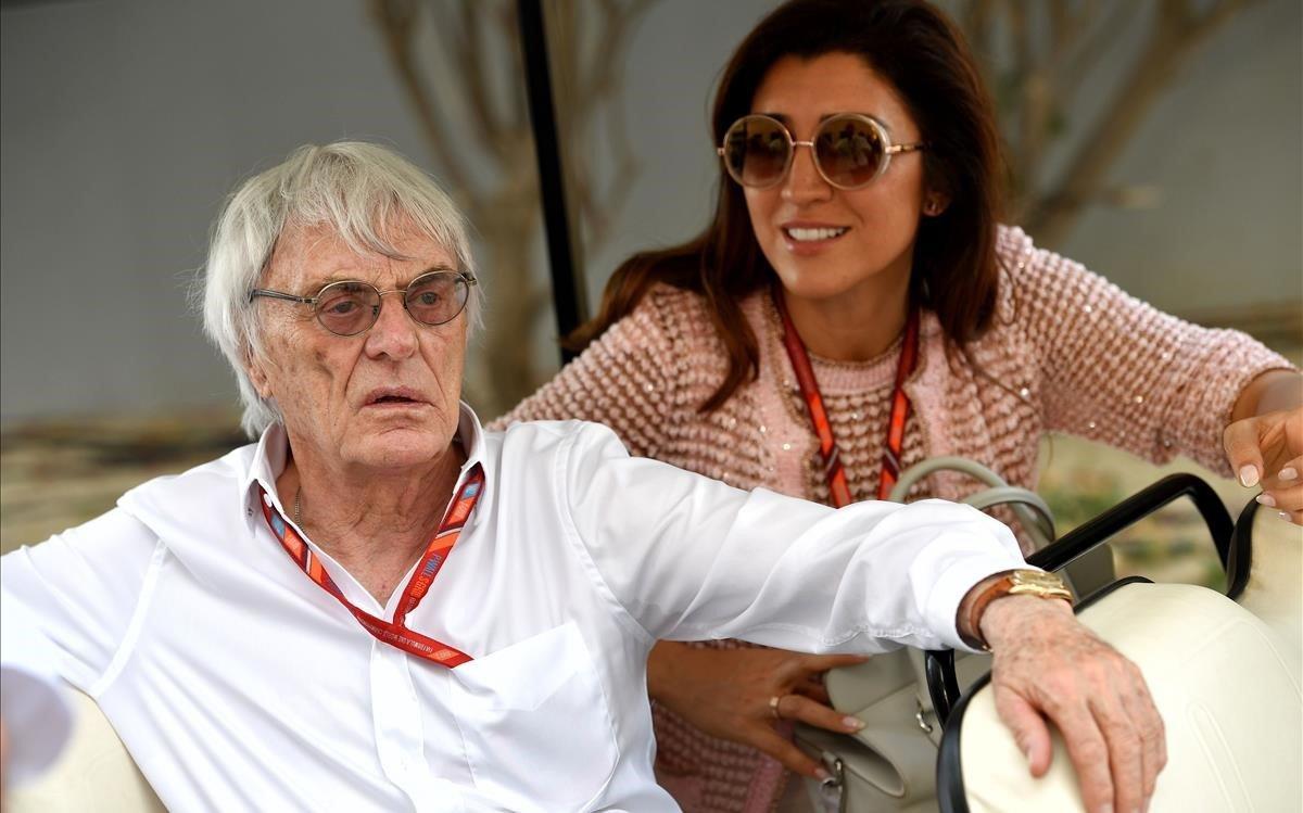 zentauroepp38053603 former formula 1 boss bernie ecclestone  c  and his wife fab200703105424