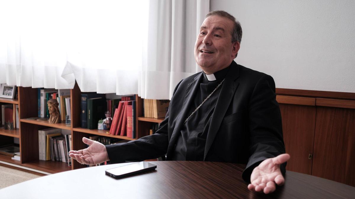 Entrevista al obispo de Ibiza, Vicente Ribas Prats.