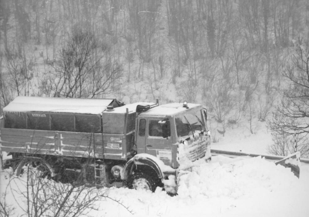 La nevada de 1993 que causó estragos en Asturias y cubrió Oviedo