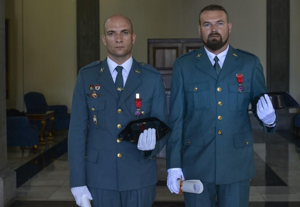 Entrega de medallas al mérito de la protección civil