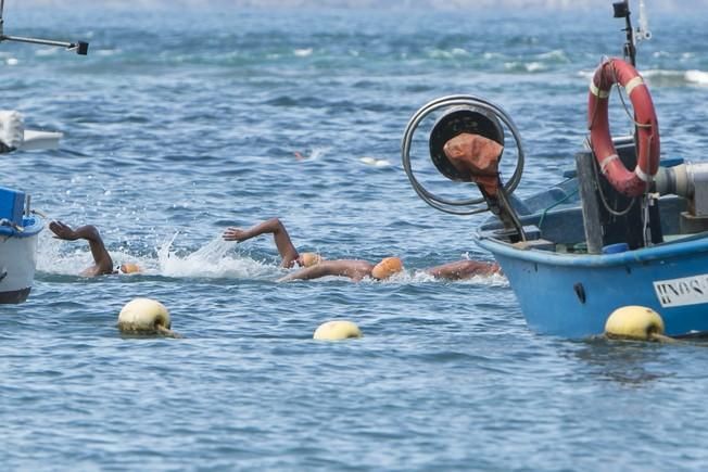 TRAVESÍA A NADO PLAYA DE LAS CANTERAS 2016