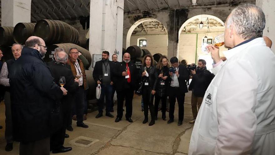 Encuentro de sumilleres en el marco de Montilla-Moriles. | JOSÉ ANTONIO AUILAR