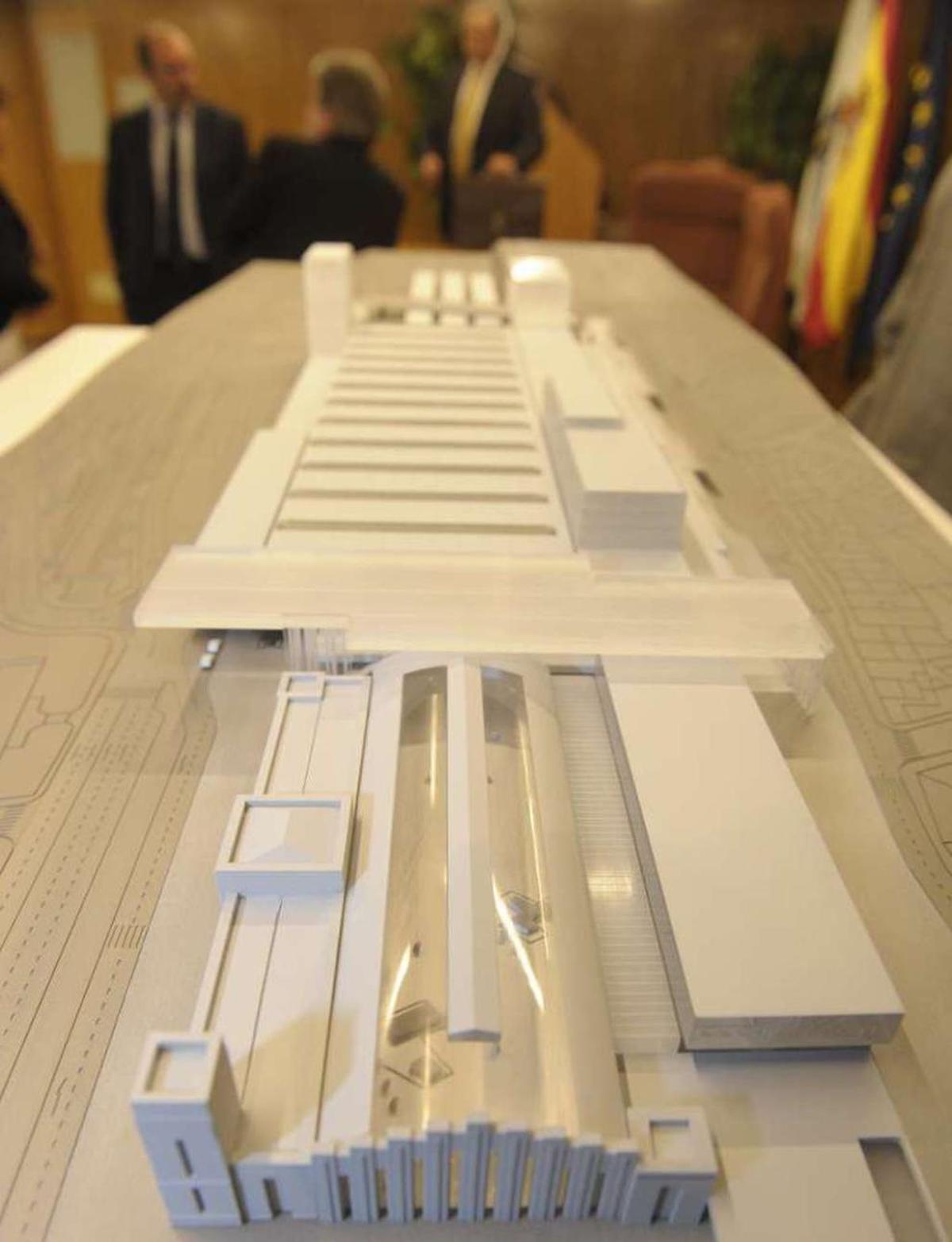 Maqueta de la estación intermodal, expuesta en su presentación. víctor echave