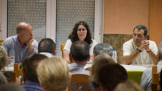La autora, Carolina Lapeña, durante el acto de presentación. | SERVICIO ESPECIAL
