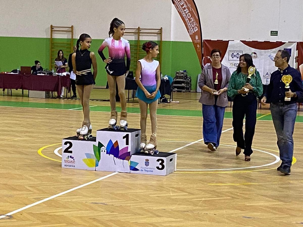 Más de 400 deportistas participan en la I Copa Federación Canaria de Patinaje Artístico celebrada en Teguise.