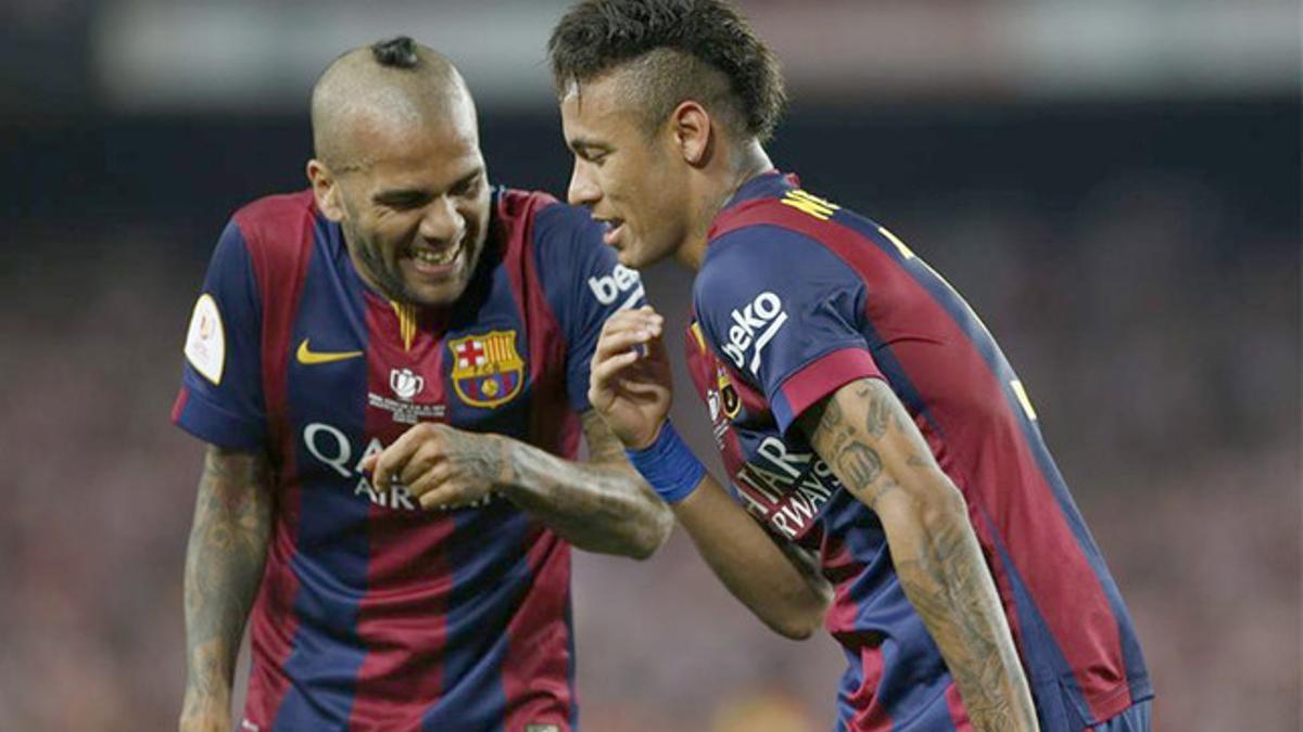 Neymar ha salido en defensa de su amigo Dani Alves