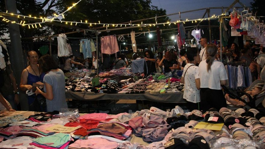 La nueva ordenanza sobre venta ambulante en Lucena reservará cinco días para el mercadillo nocturno