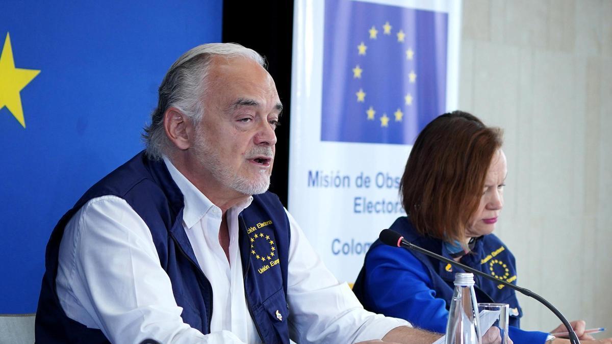 Los observadores de la UE destacan la transparencia de la elección en Colombia mientras Petro insiste en denunciar un presunto fraude