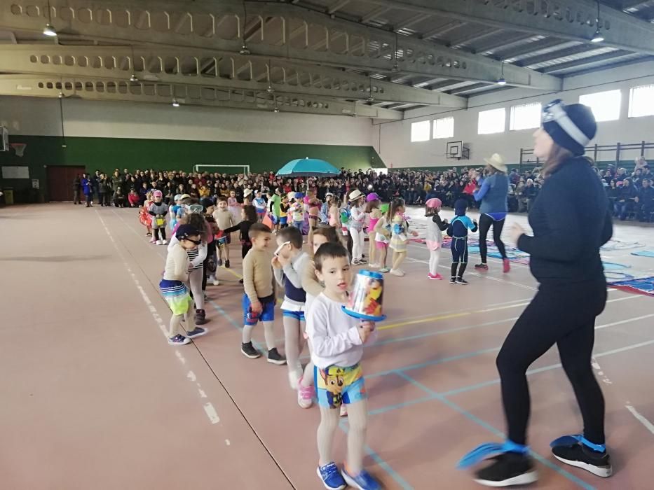 El Carnaval llena de color Tabeirós Montes