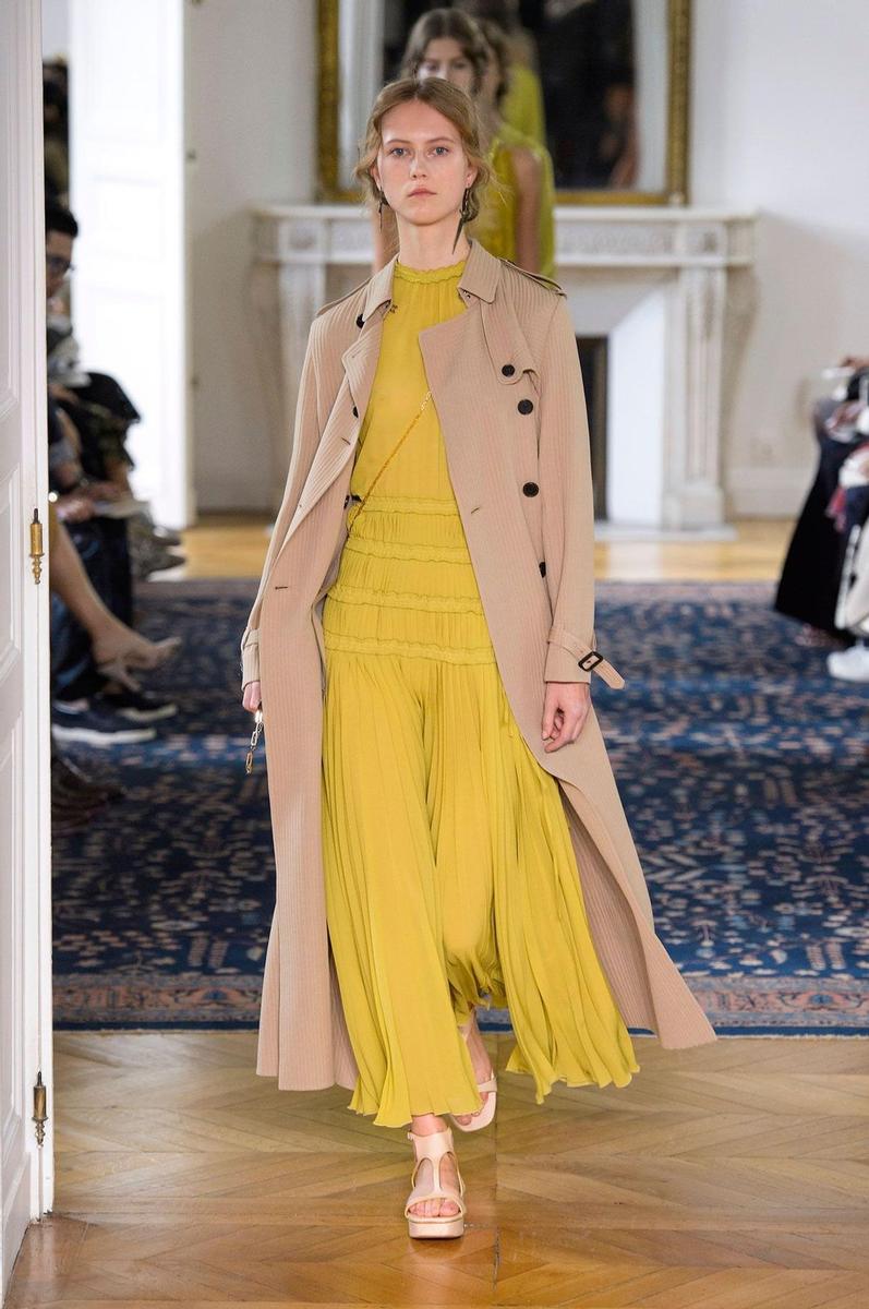 Apúntate al trench: Valentino