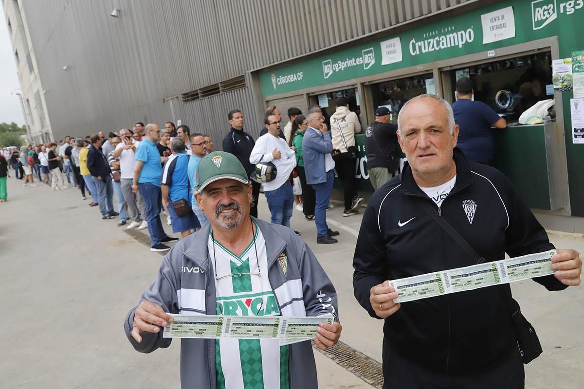 Córdoba CF-Barcelona B | Locura por las entradas en el El Arcángel