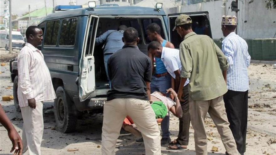 Al menos seis muertos en un atentado en Somalia