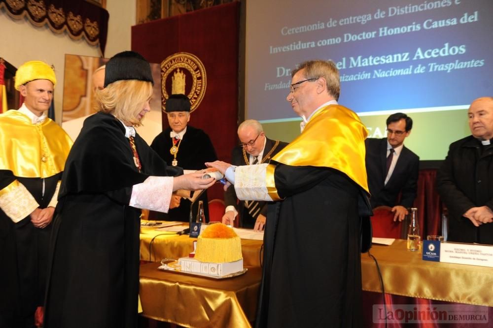 El fundador de la Organización Nacional de Trasplantes, Rafael Matesanz, es investido doctor Honoris Causa por la UCAM