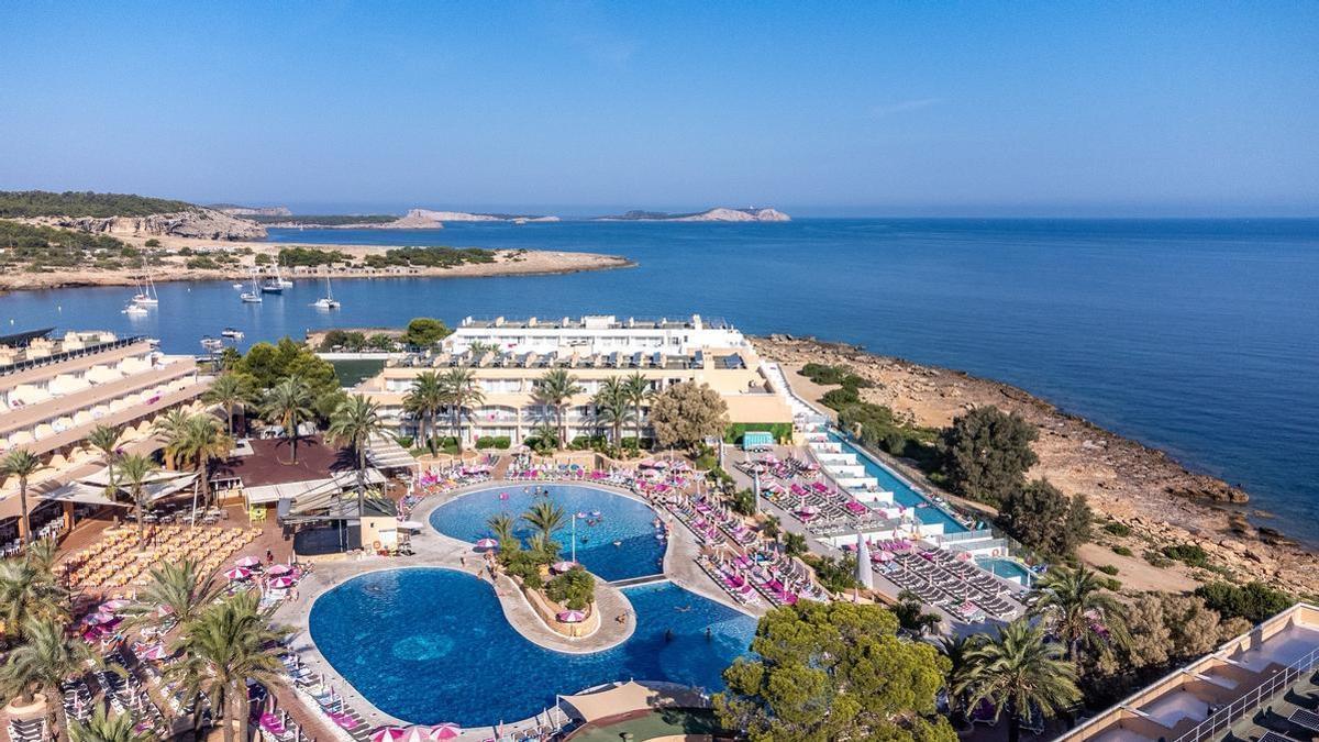 El Sirenis Seaview, a vista de dron.