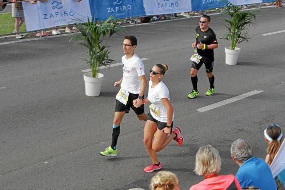 9.000 Läufer aus 49 Ländern gingen am Sonntag den 15.10 an den Start. In der Marathon - Disziplin gingen die Deutschen leer aus.
