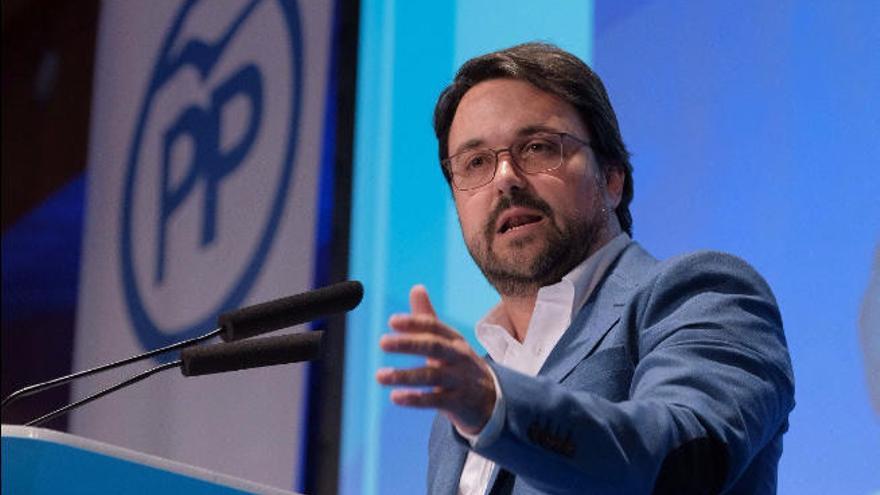 Antona avisa de que apoyarán el presupuesto de 2018 si tiene &quot;la &quot;marca y el ADN&quot; del PP