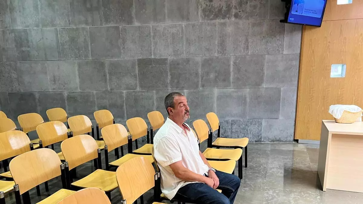 El conductor que causó la muerte de una motorista en la "Y" aduce una enfermedad ocular que le impide la visión periférica: "Sólo sentí el golpe, no pude verla"