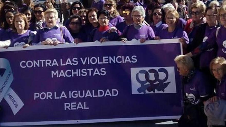 Más de 300 asistentes en Lorca a una concentración marcada cada mes en el calendario