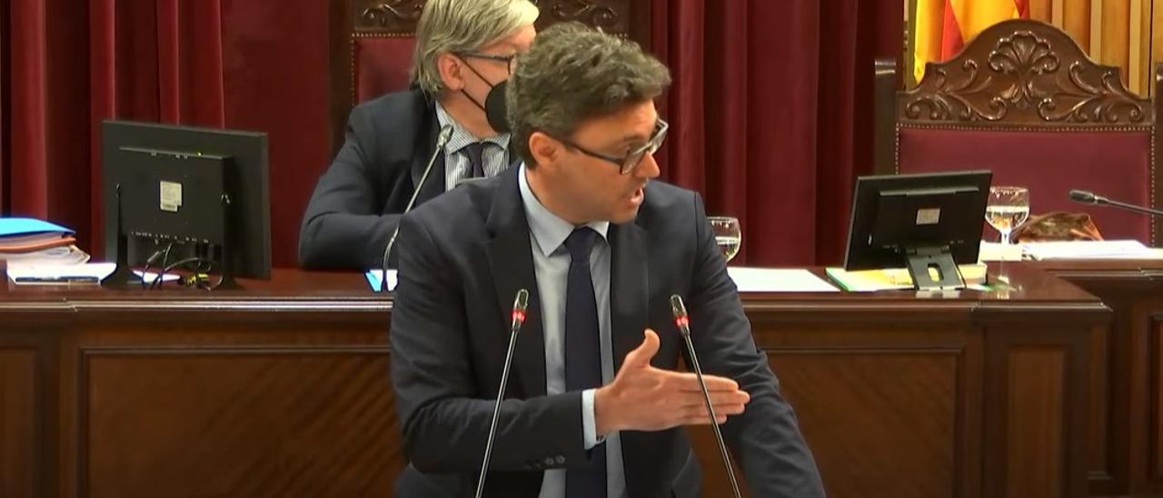El portavoz del PP en el Parlament, Toni Costa