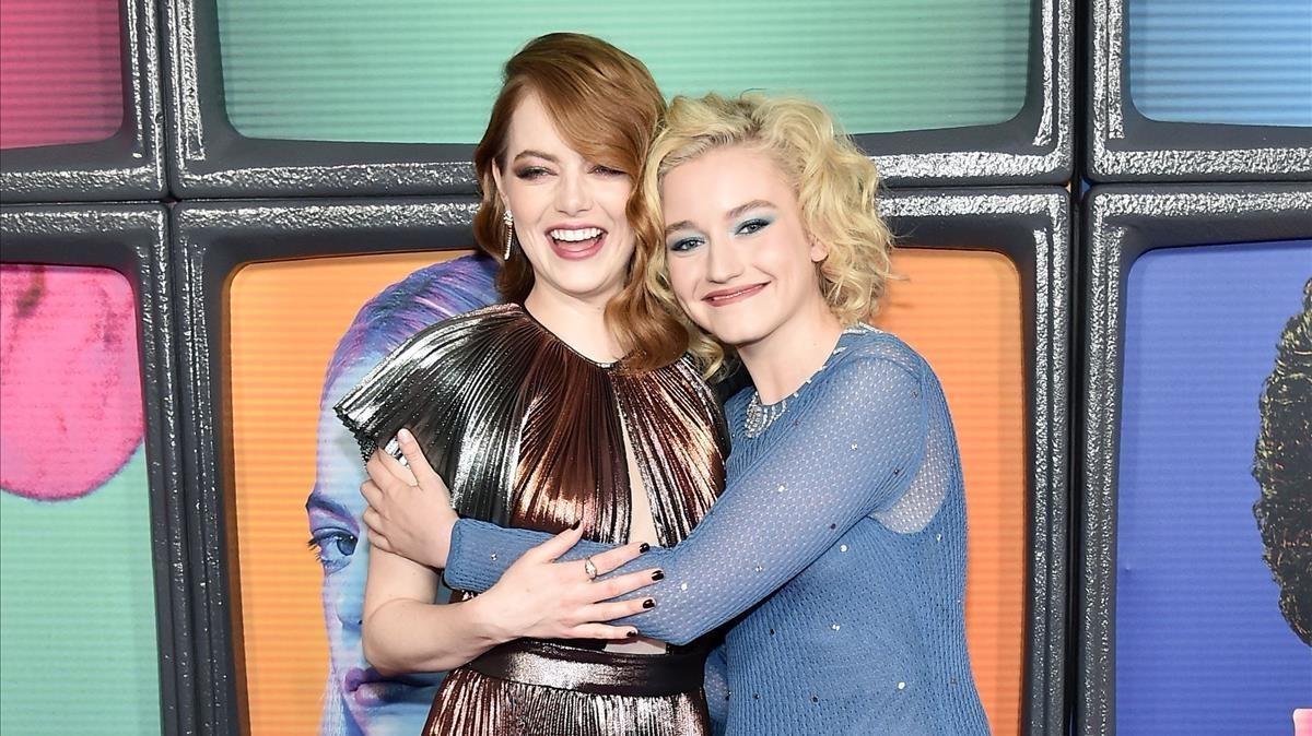 zentauroepp45128203 new york ny september 20 emma stone and julia garner att180925115529