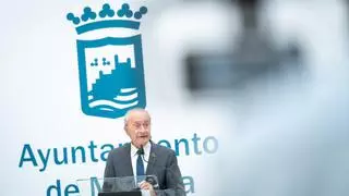 El alcalde De la Torre defiende que en Málaga "somos valientes" en la regulación de los pisos turísticos