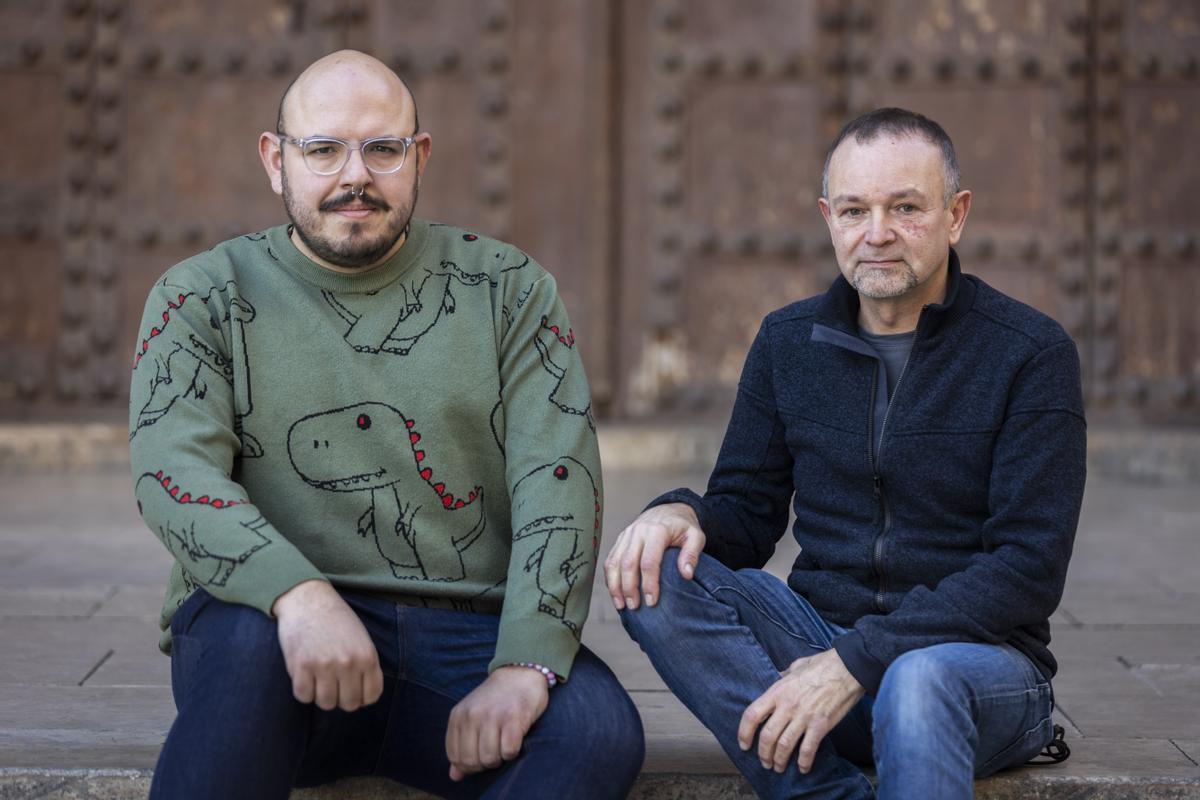 Moisés Agustín y Albert Staromiejski, dos voluntarios en los ensayos de la vacuna del VIH que se producen en el Hospital General de València.