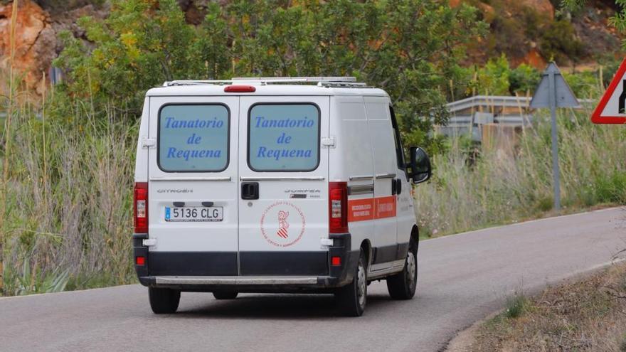 Un hombre muere y queda oculto cuatro días dentro de un bidón en Chiva