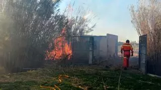 Controlado un peligroso incendio rural en Cullera