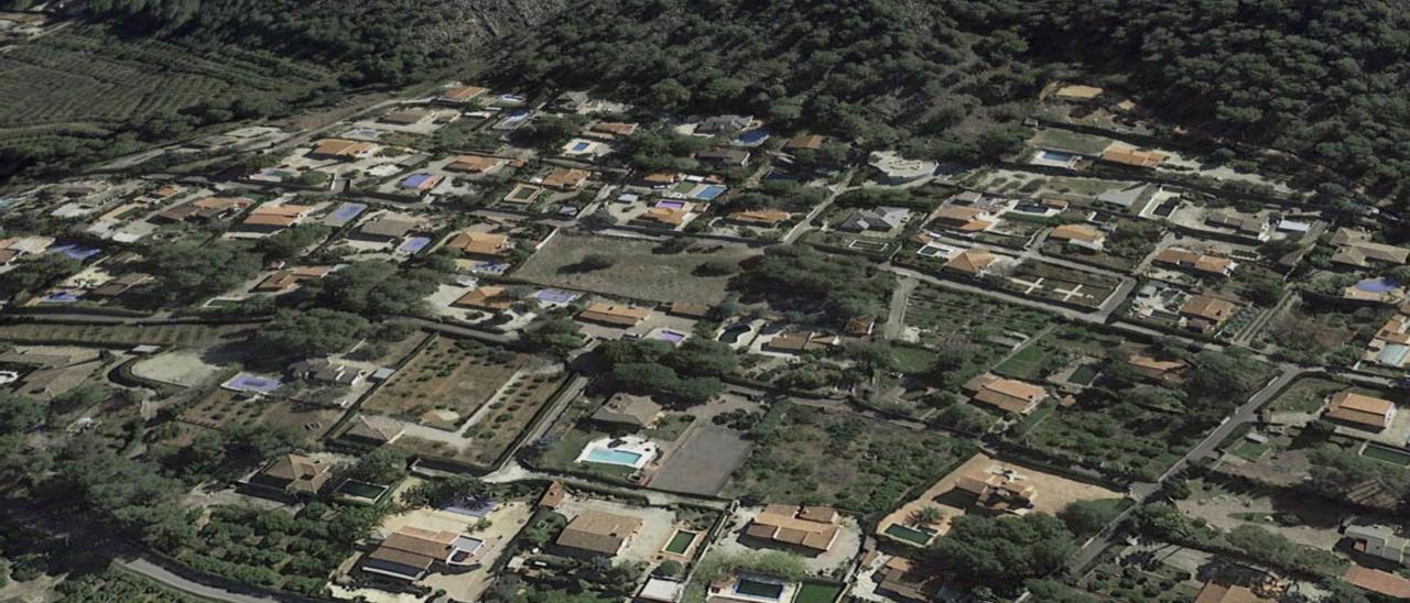 Una urbanización del Genovés, la localidad con más piscinas por viviendas urbanizadas. | GOOGLE MAPS
