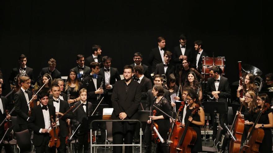 Doble concierto de la Joven Orquesta de Torrevieja