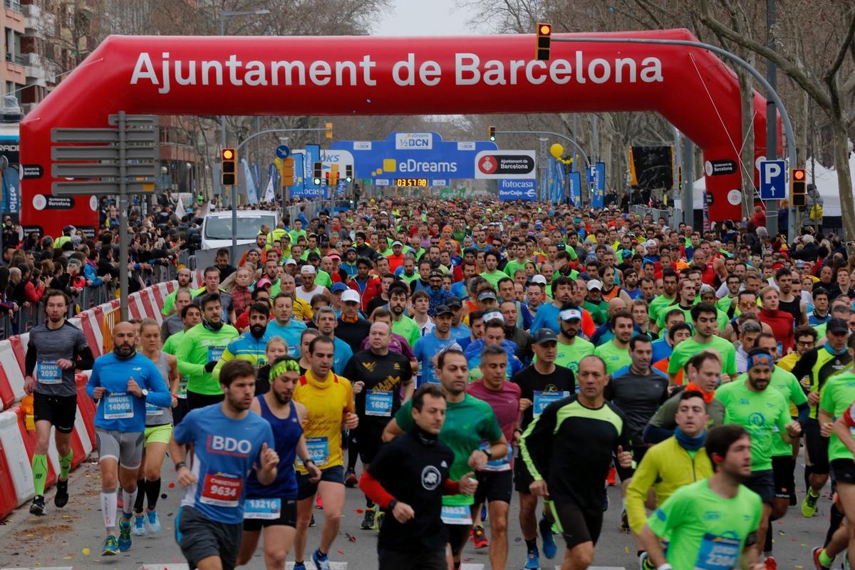 La Media Maratón de Barcelona, la opción intermedia que no te puedes perder.