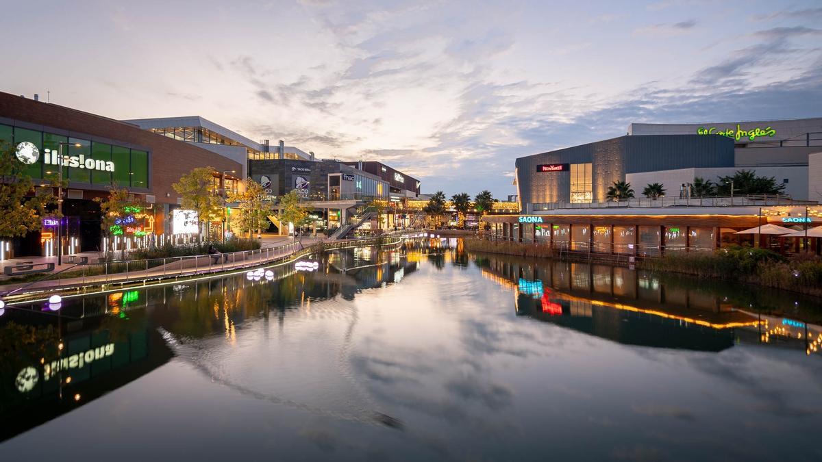 Vista general de Puerto Venecia.