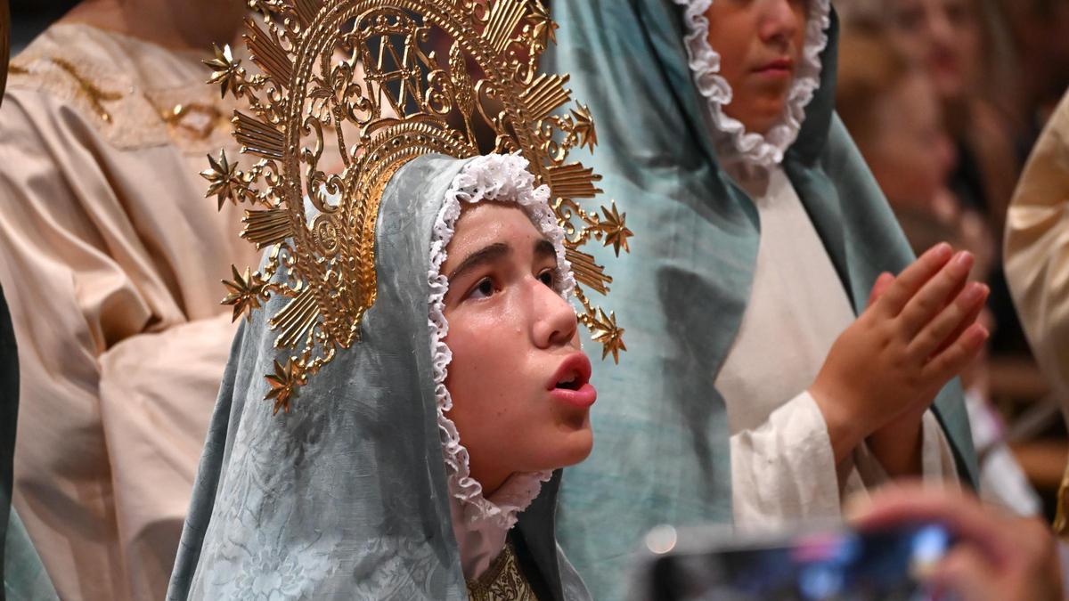 La Maria Mayor durante una de las representaciones del Misteri de 2025