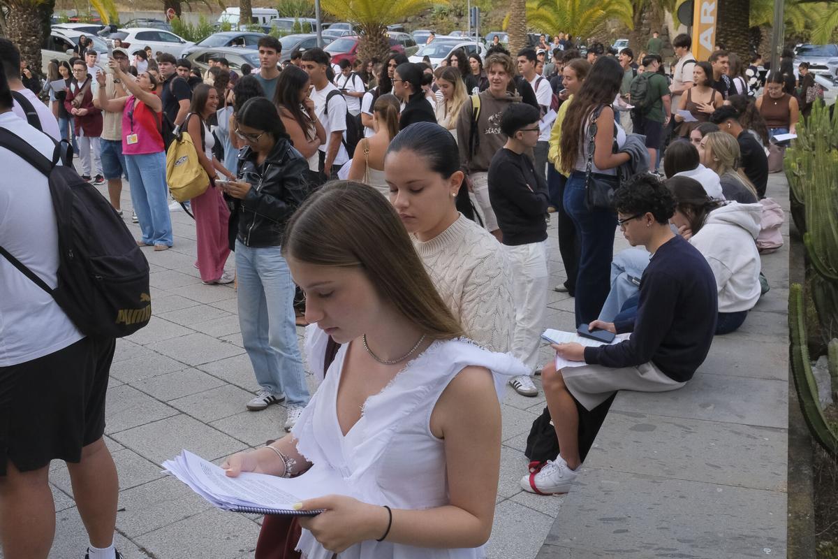Primer día de la convocatoria de la PAU extraordinaria