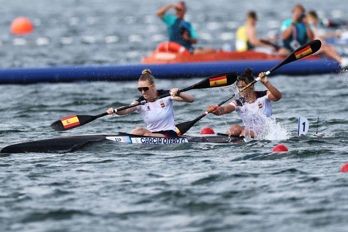 Carolina García Otero y Sara Ouzande, durante las semifinales en las que quedaron en sexta posición.