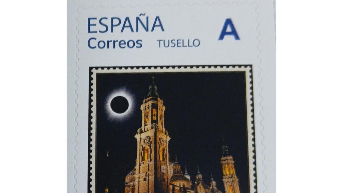 Correos ha lanzado un sello conmemorativo del eclipse solar de este 12 de agosto de 2026.