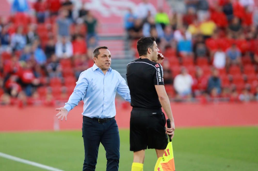 Real Mallorca kämpft weiter verbissen gegen den Abstieg. Der Zweitligist hat am Samstag (20.5.) im Stadion von Son Moix gegen Almería drei wichtige Punkte geholt.