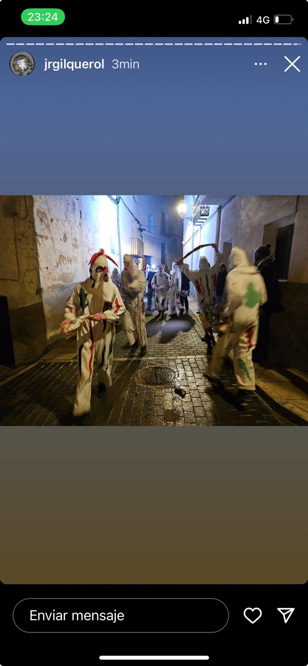 La Santantonà volvió a dejar momentos únicos y mágicos en las calles con la peculiar lucha del bien contra el mal.