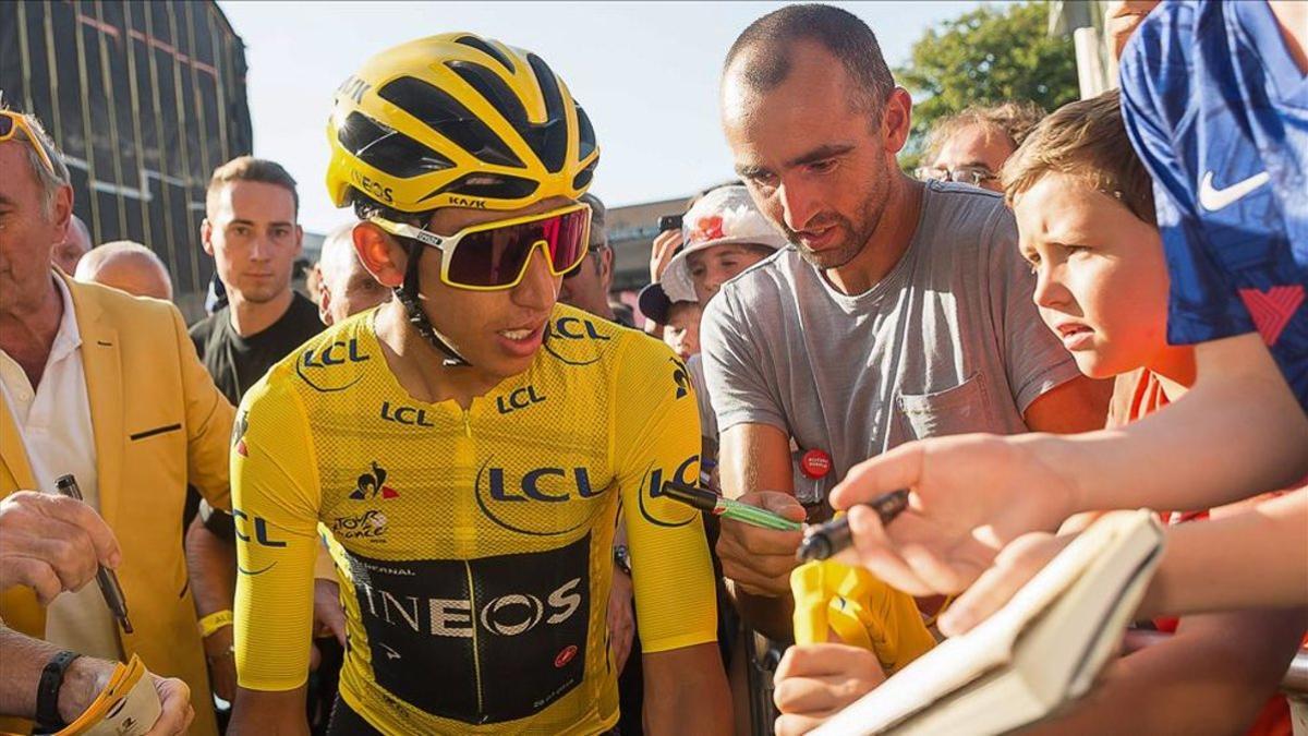 Egan Bernal y su triunfo, un 'jaque' al gobierno de Colombia