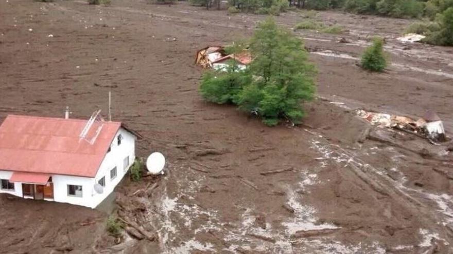 Imagen de la riada en Villa Santa Lucía.