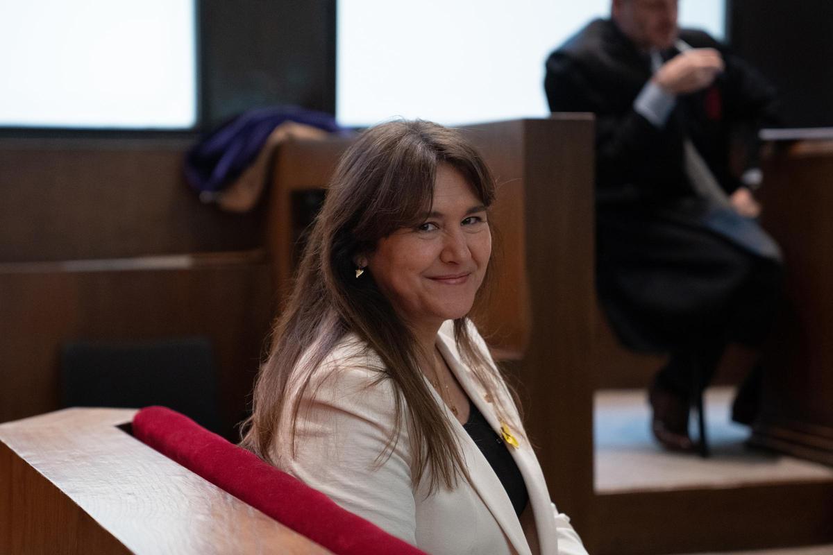 Laura Borràs considera una «tortura» que el Govern encara no hagi resolt la seva petició d’indult