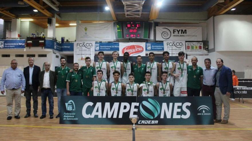 El Unicaja cadete, tras proclamarse con autoridad campeón de Andalucía frente al Real Betis Energía Plus.